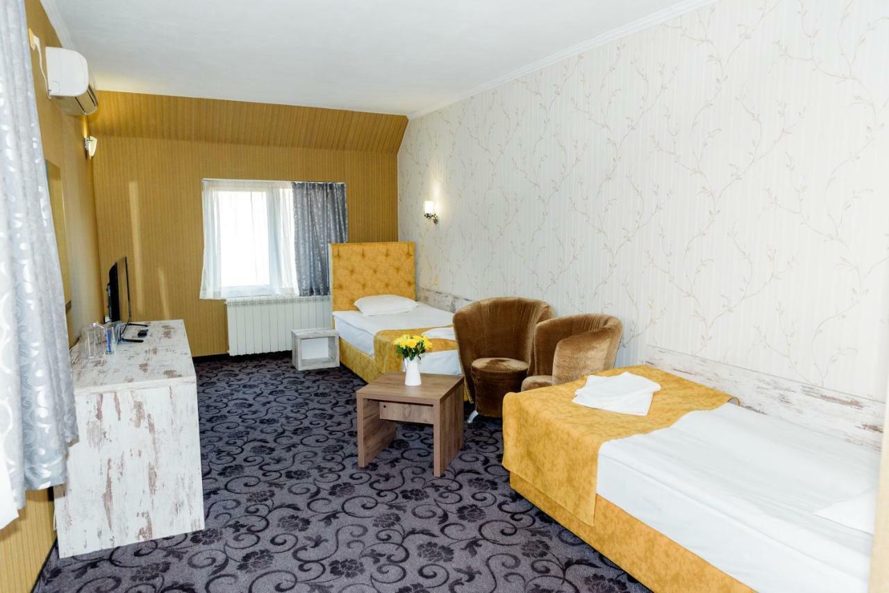 Family Hotel Prestige Burgas Luaran gambar